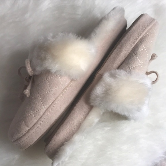 michael kors house slippers